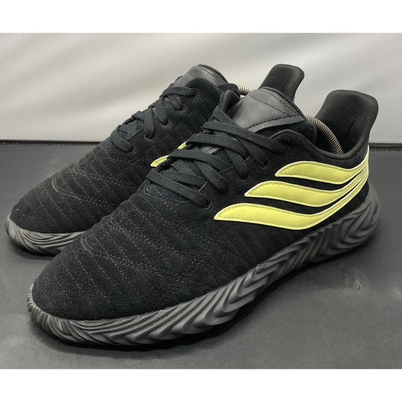 ADIDAS Sobakov Soccer Black Semi Frozen Yellow EE4398 Mens 9.5 Fast Ship